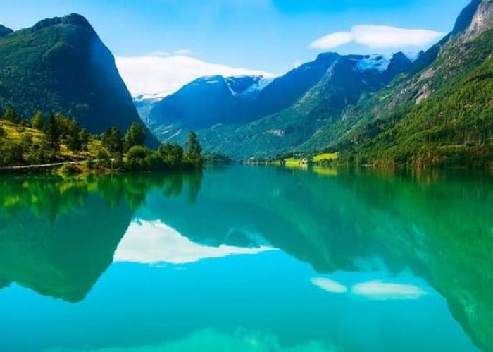 P&O Cruises: Norwegian Fjords Aboard Iona in May 2027