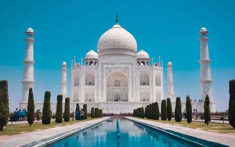 Taj, Tigers & Leopards &ndash; India